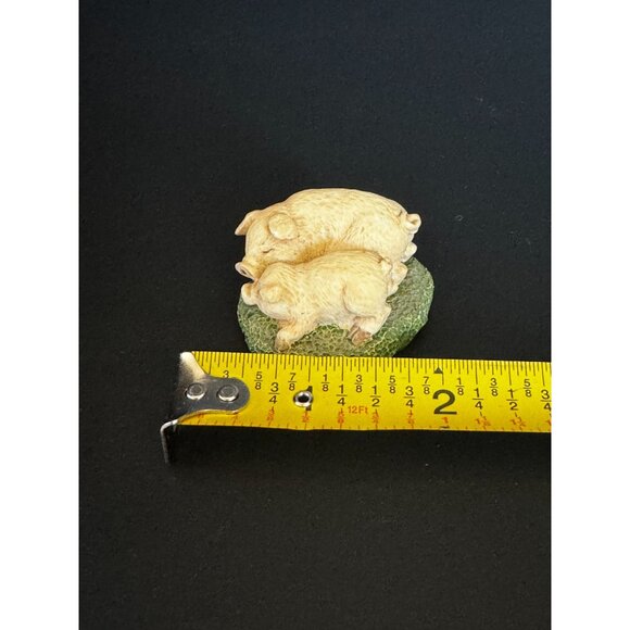 Adorable Pig Figurine Set Of 3 Farmhouse Style Resin Decor Featuring Playful & R - Picture 11 of 14